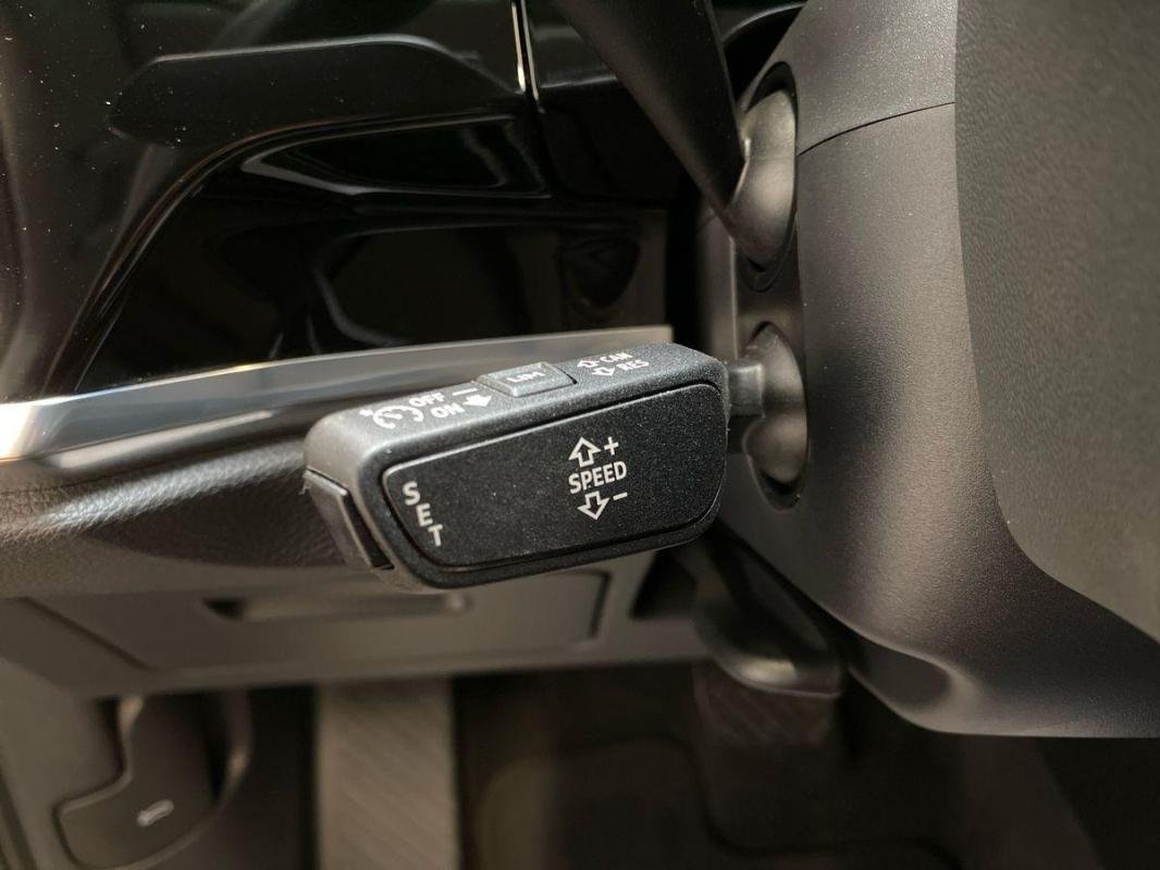 Audi Q3 - Photo 21