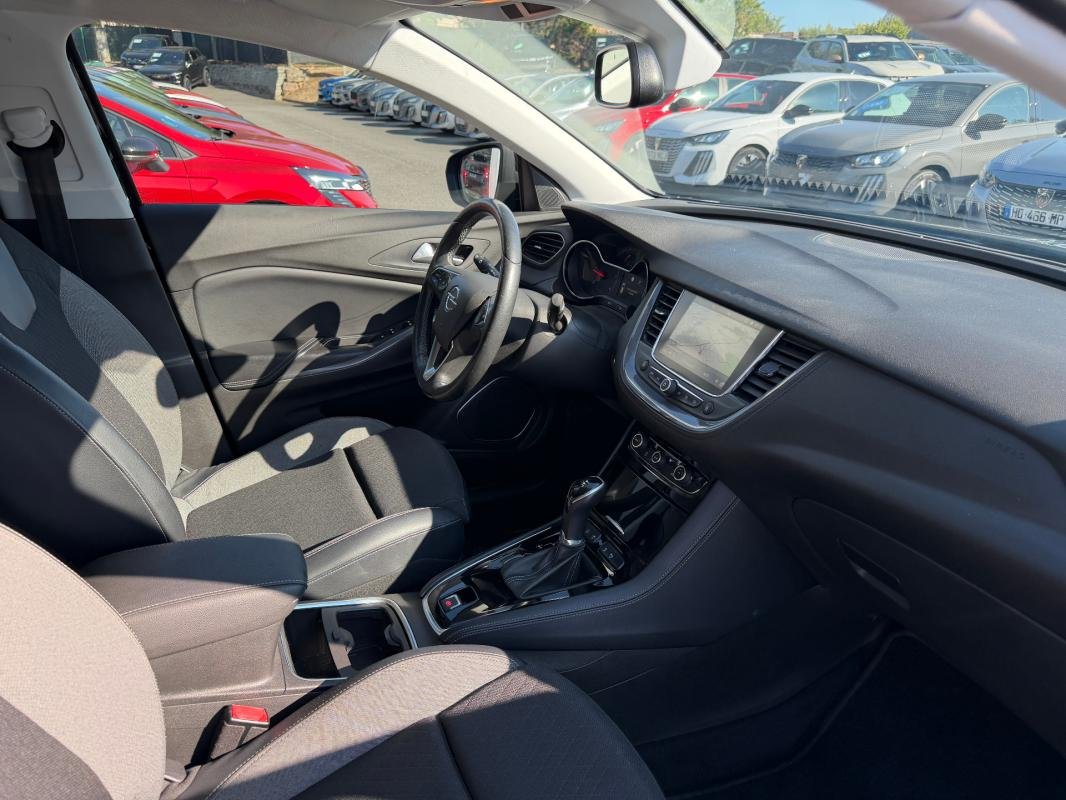 Opel Grandland X - Photo 28