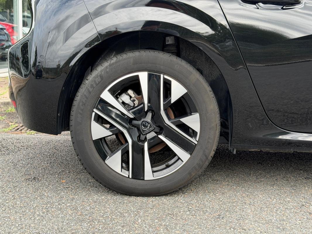 Peugeot 208 - Photo 26