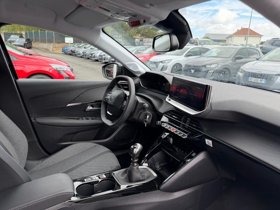 Peugeot 208 - Photo 28
