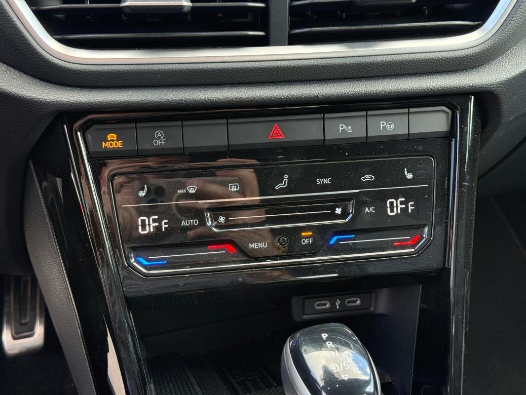 Volkswagen T-Roc - Photo 15