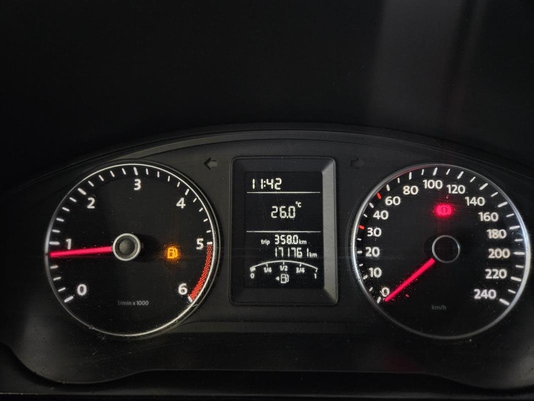 Volkswagen Transporter - Photo 19
