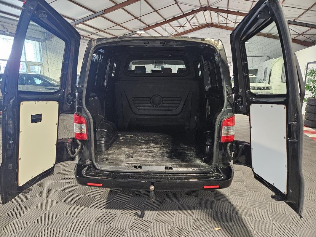 Volkswagen Transporter - Photo 22