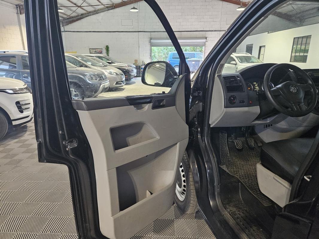 Volkswagen Transporter - Photo 10