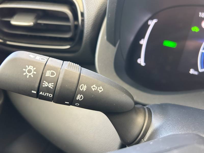 Toyota Yaris - Photo 13