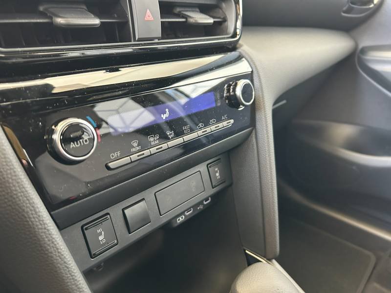 Toyota Yaris - Photo 18