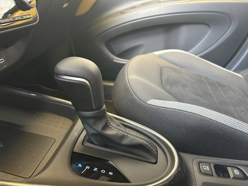 Toyota aygo x - Photo 21