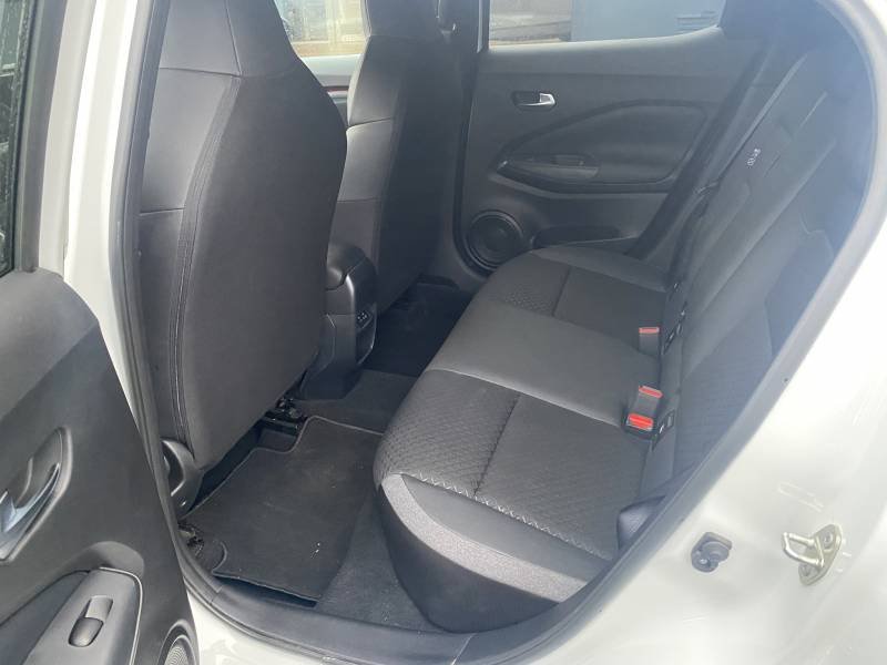 Nissan Juke - Photo 11