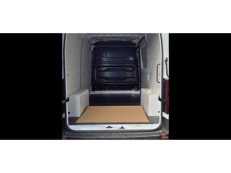 Nissan Interstar - Photo 16