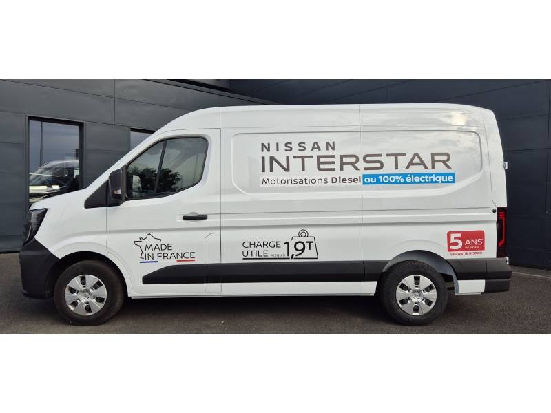 Nissan Interstar - Photo 2