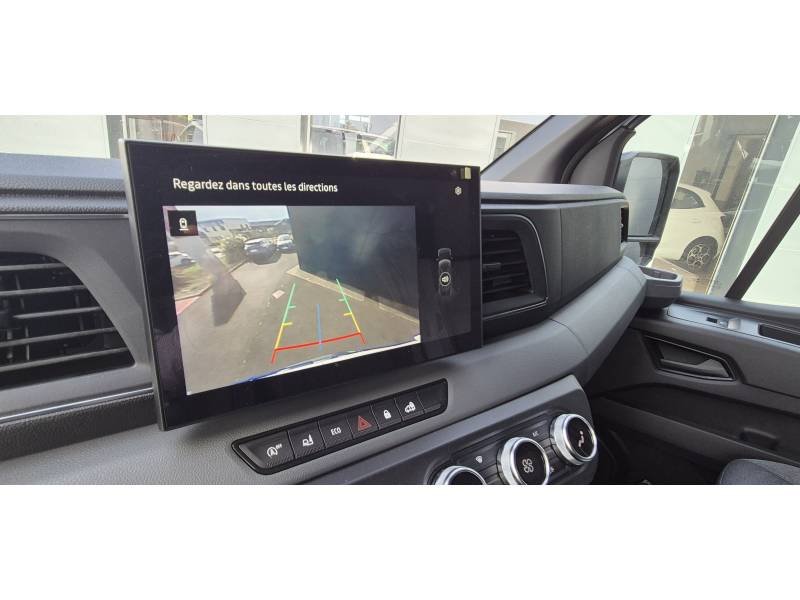 Nissan Interstar - Photo 22