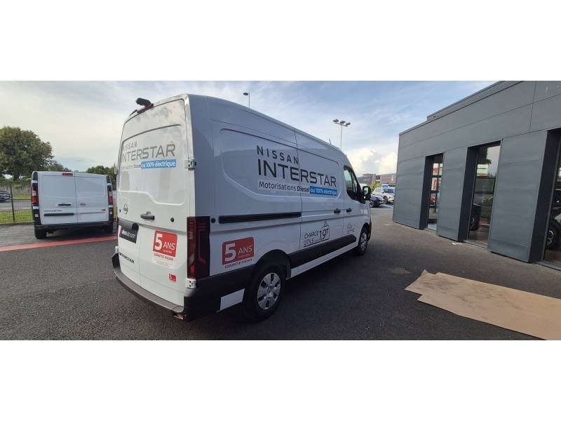 Nissan Interstar - Photo 5