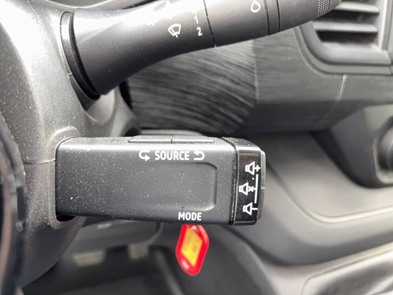 Renault Trafic - Photo 18