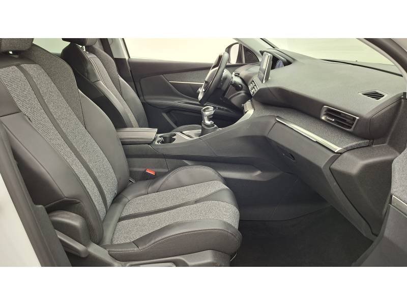 Peugeot 3008 - Photo 12