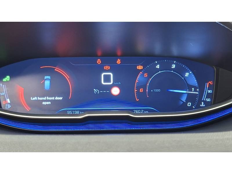 Peugeot 3008 - Photo 22