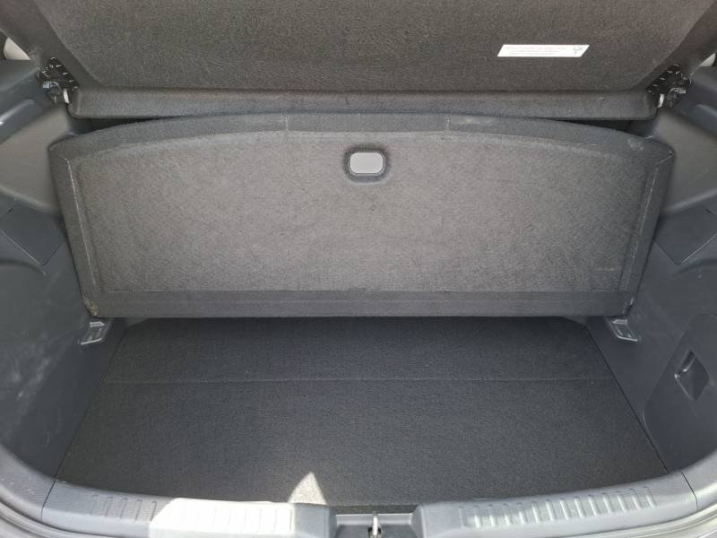 Toyota Yaris - Photo 17