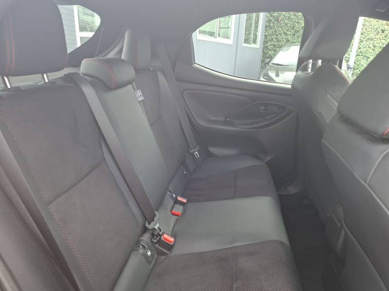 Toyota Yaris - Photo 13