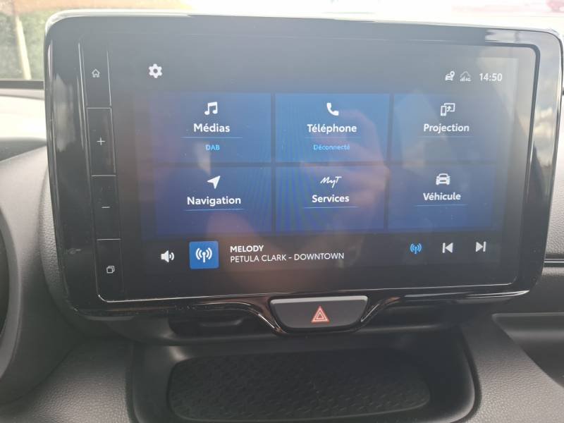 Toyota Yaris - Photo 17