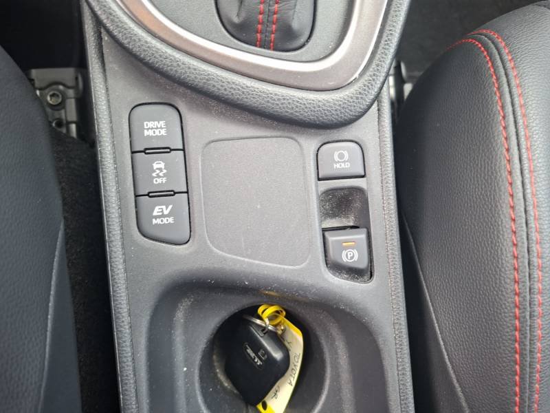 Toyota Yaris - Photo 20