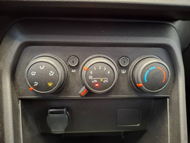 Dacia Sandero - Photo 37