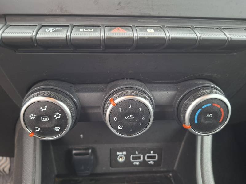 Renault Captur - Photo 10