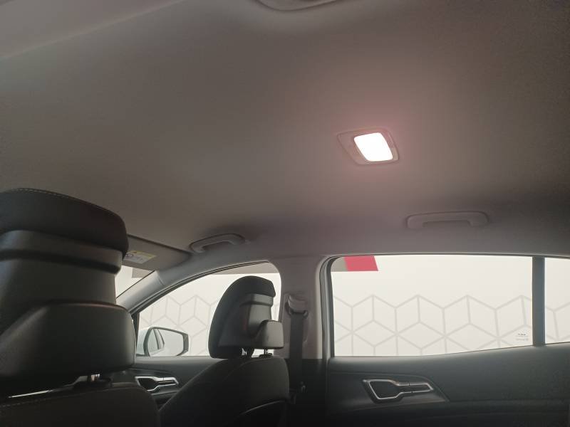 Kia Sportage - Photo 35