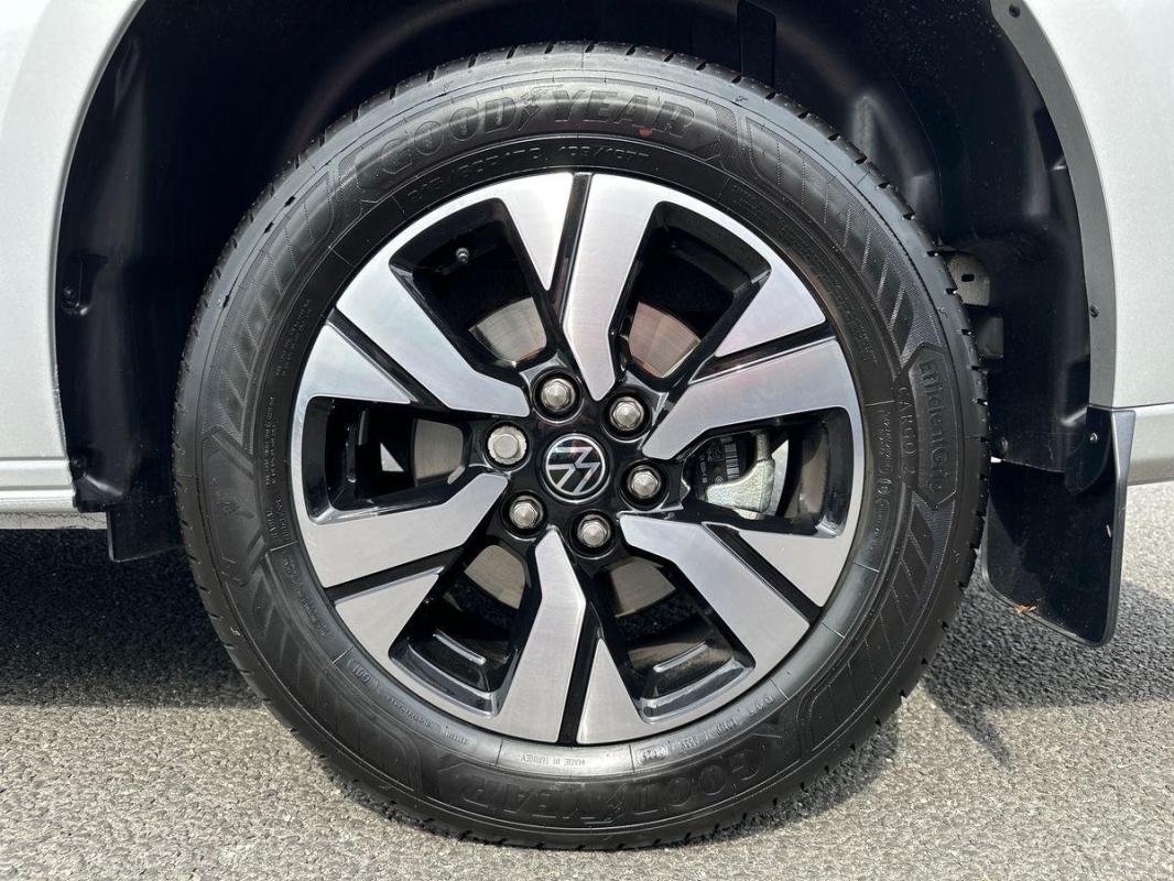 Volkswagen Transporter - Photo 28