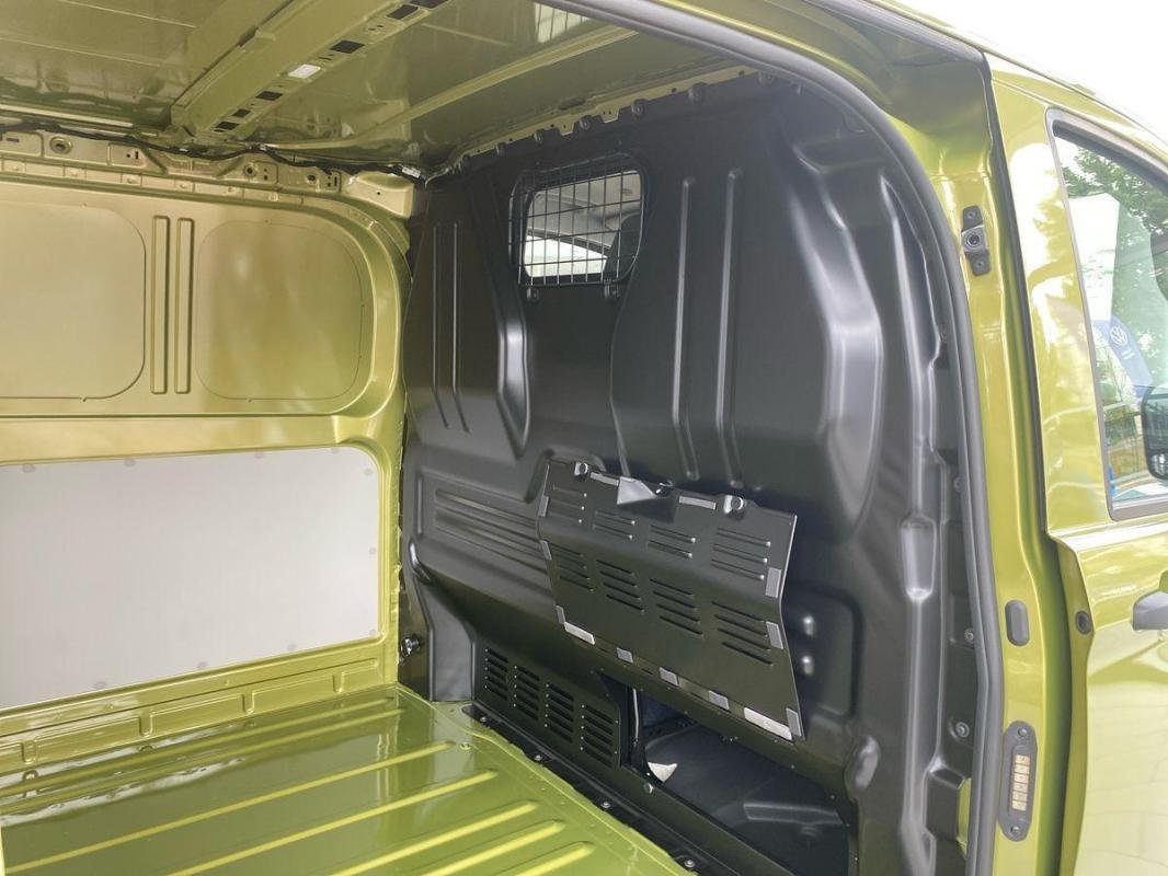 Volkswagen Transporter - Photo 23