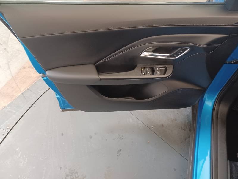 MG ZS - Photo 11