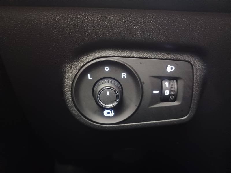 MG ZS - Photo 20