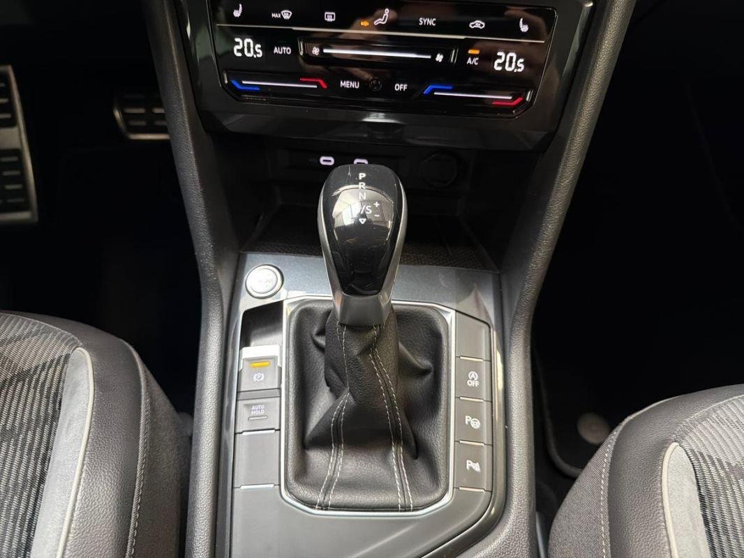 Volkswagen Tiguan - Photo 11
