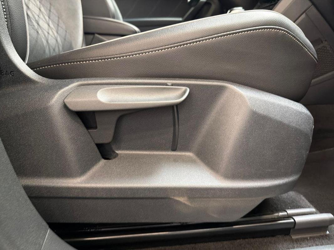 Volkswagen Tiguan - Photo 14