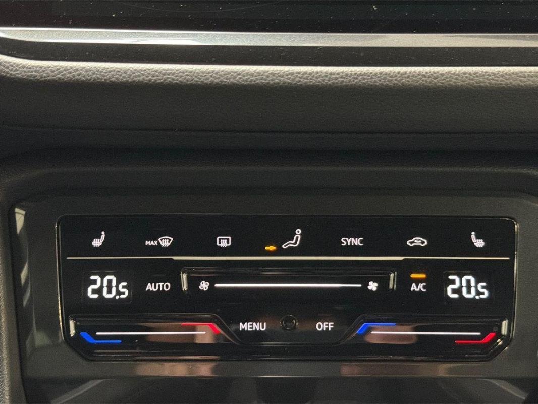 Volkswagen Tiguan - Photo 19