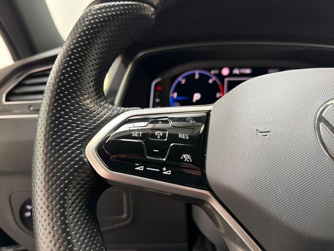 Volkswagen Tiguan - Photo 21