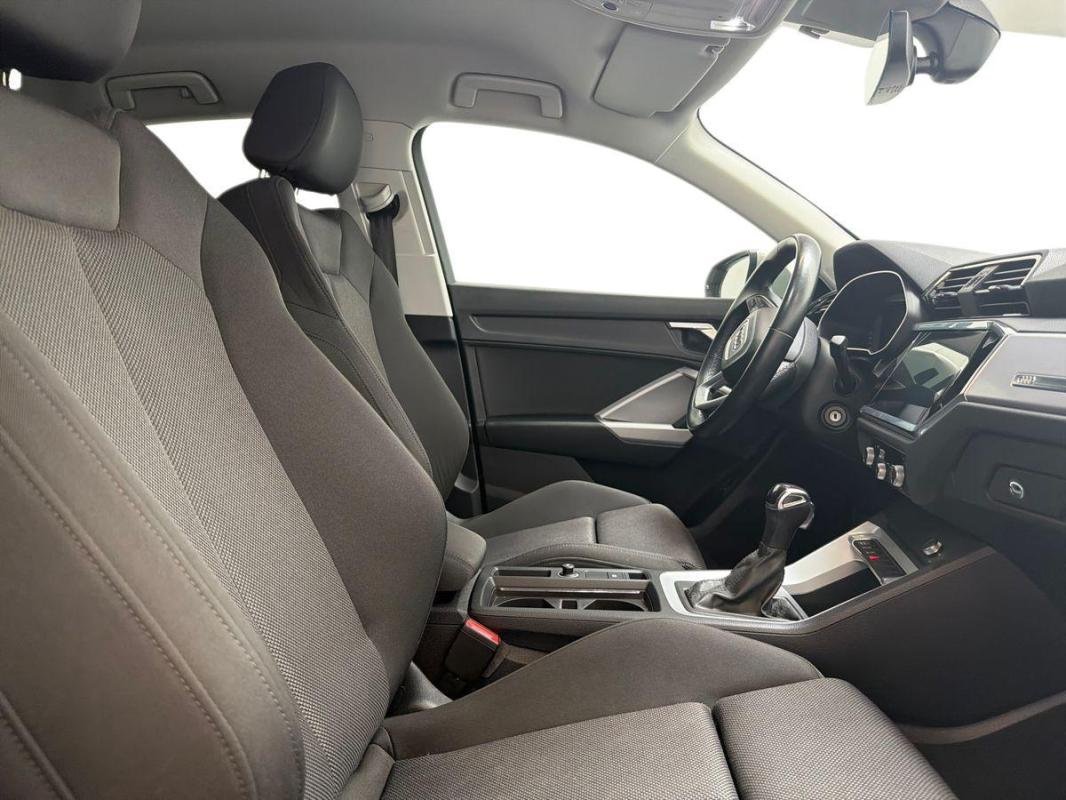 Audi Q3 Sportback - Photo 13