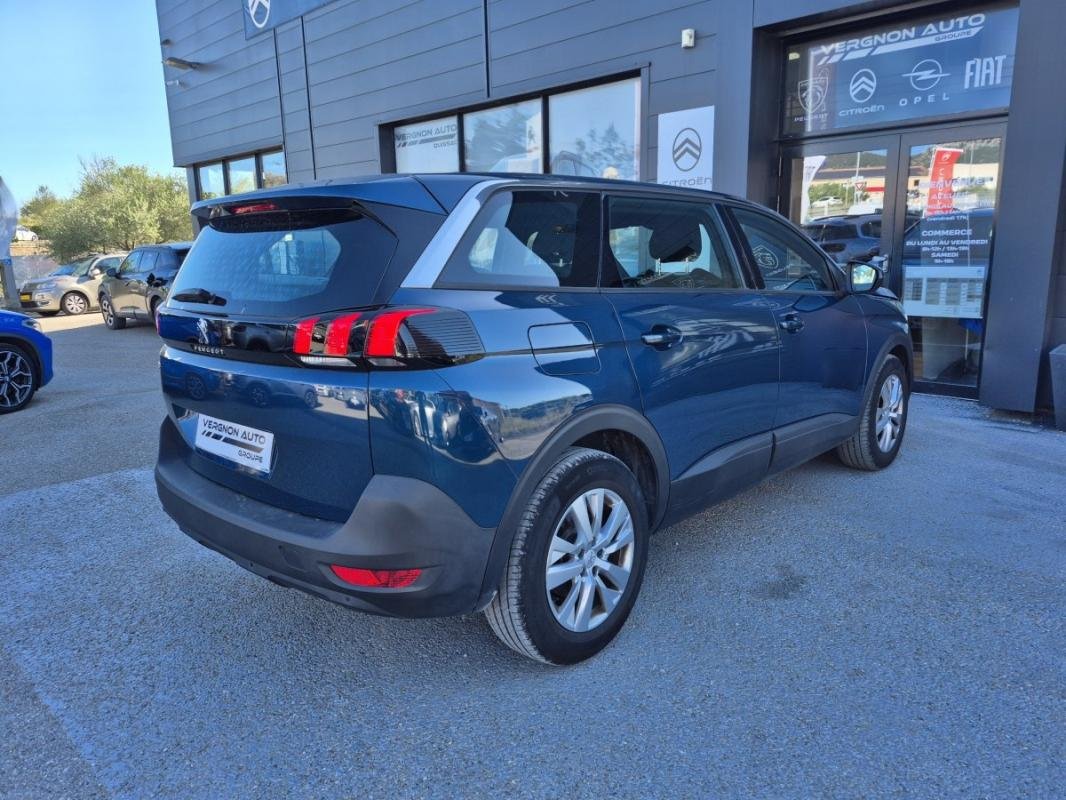 Peugeot 5008 - Photo 3