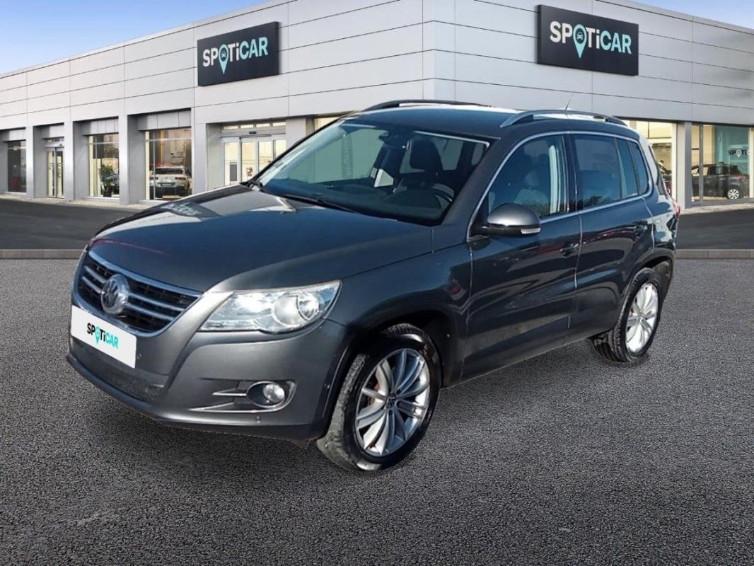 Volkswagen Tiguan - Photo 1