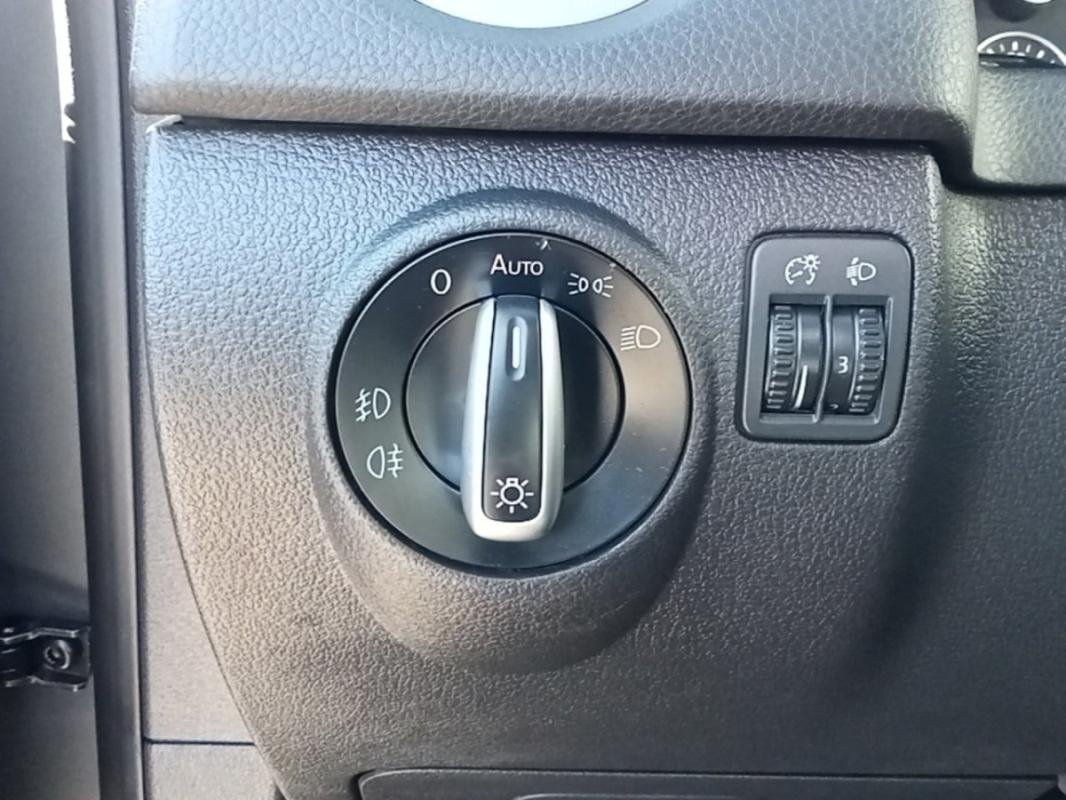 Volkswagen Tiguan - Photo 14