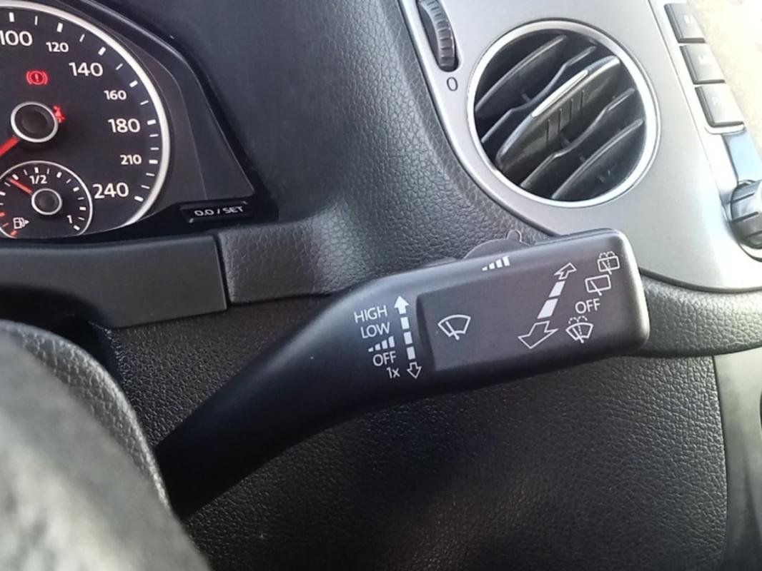 Volkswagen Tiguan - Photo 15