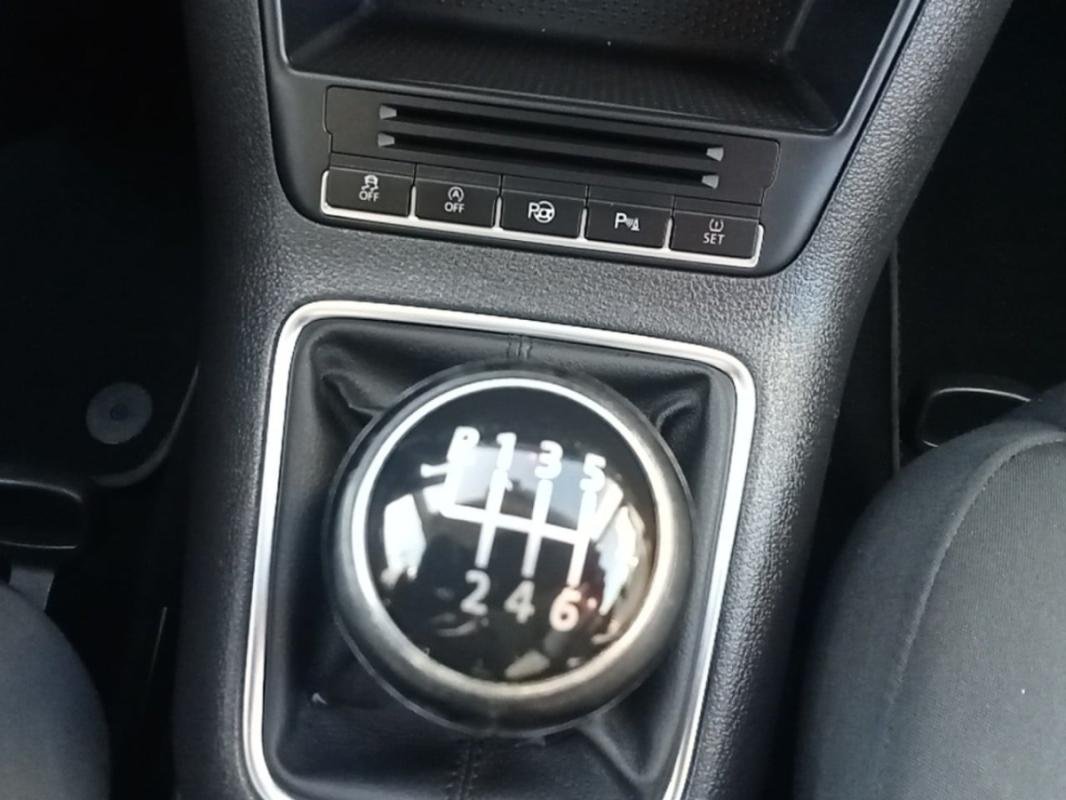 Volkswagen Tiguan - Photo 21