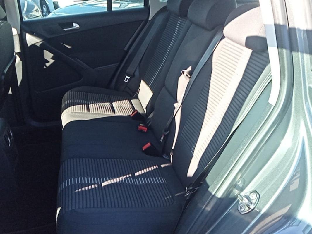 Volkswagen Tiguan - Photo 10