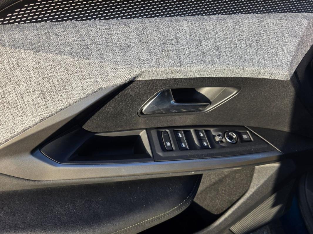 Peugeot 3008 - Photo 12