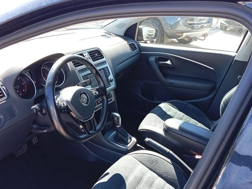 Volkswagen Polo - Photo 9