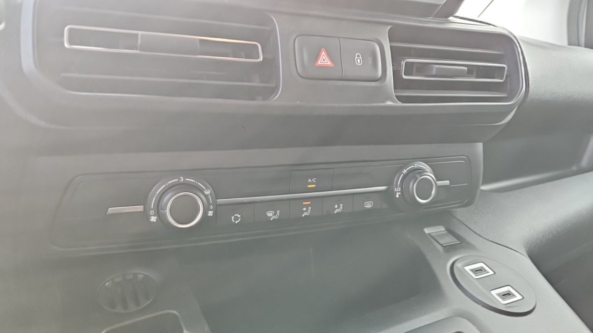 Citroën Berlingo - Photo 17