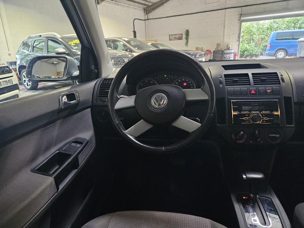Volkswagen Polo - Photo 13
