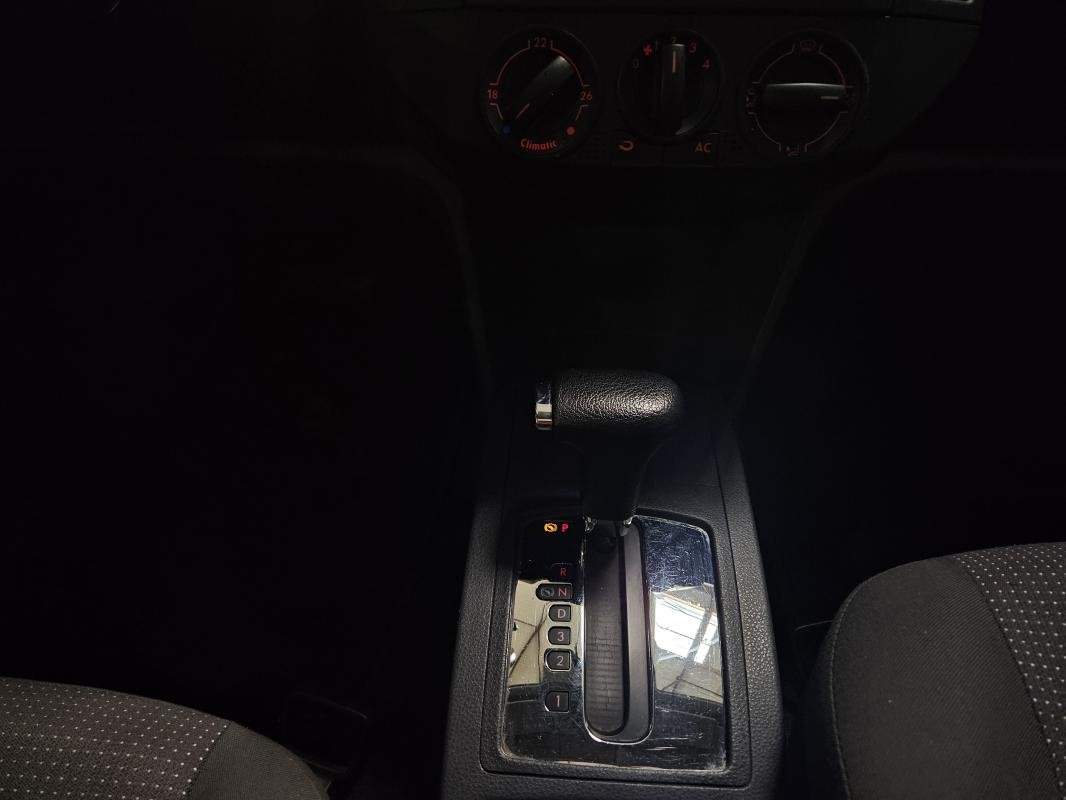 Volkswagen Polo - Photo 16