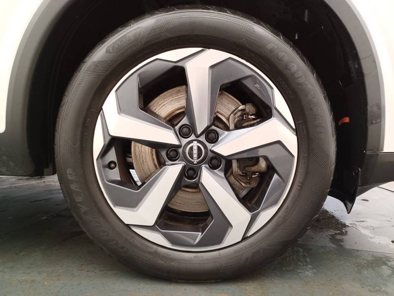 Nissan Qashqai - Photo 11