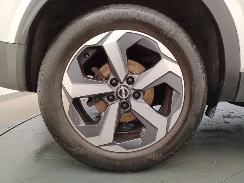 Nissan Qashqai - Photo 12