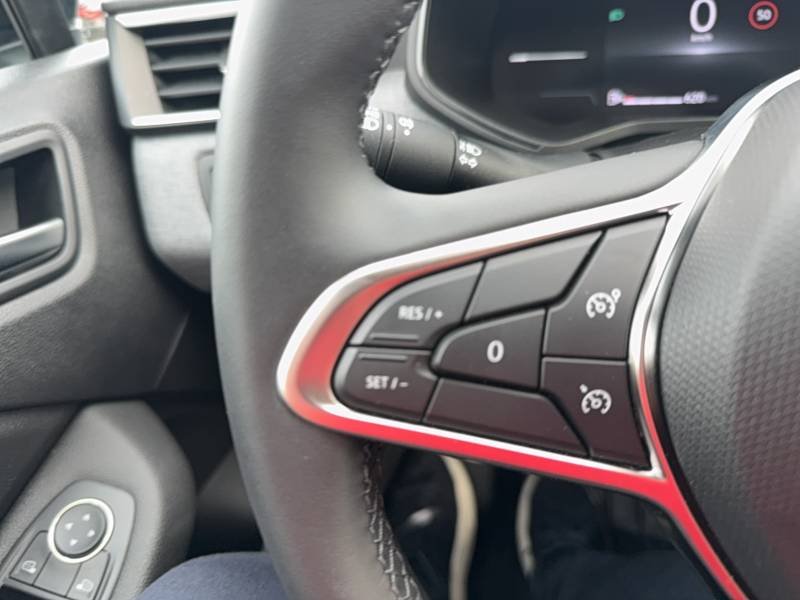 Renault Clio - Photo 18