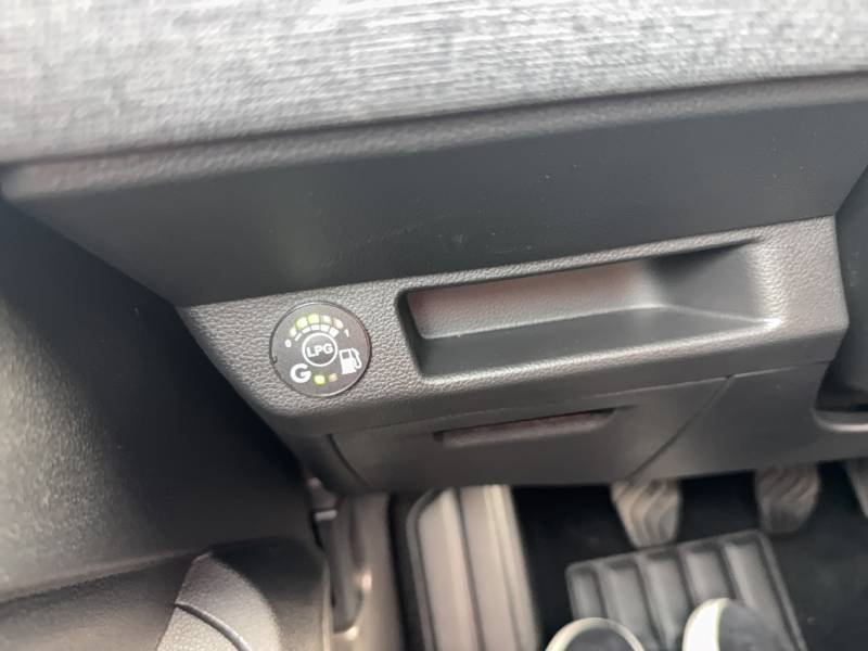 Renault Clio - Photo 18